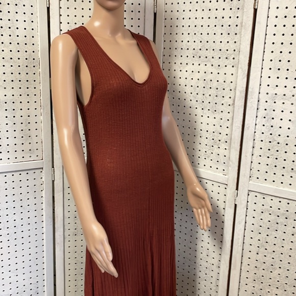 Banana Republic Dresses & Skirts - Banana Republic linen